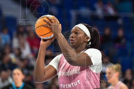 MOVISTAR ESTUDIANTES VS JOVENTUT DE BADALONA