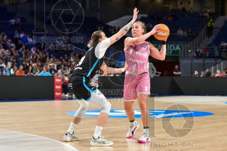 MOVISTAR ESTUDIANTES VS JOVENTUT DE BADALONA