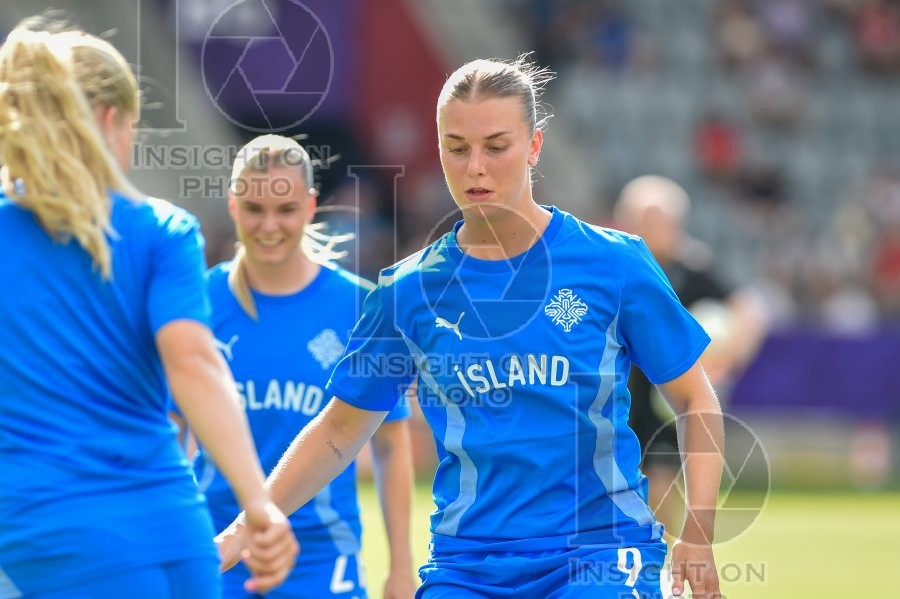 ICELAND VS FINDLAND