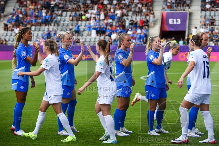 ICELAND VS FINDLAND