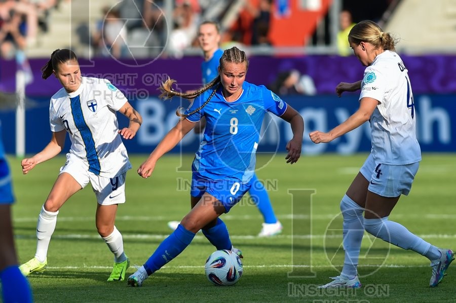 ICELAND VS FINDLAND