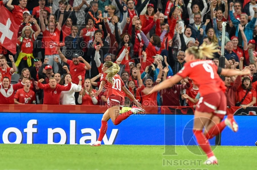 SWITZERLAND VS ICELAND