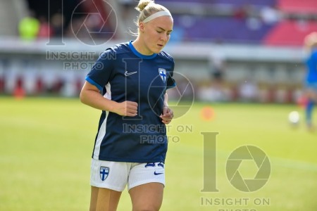ICELAND VS FINDLAND