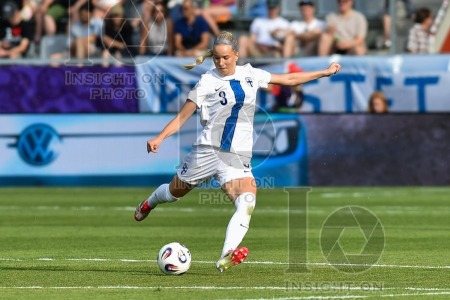 ICELAND VS FINDLAND