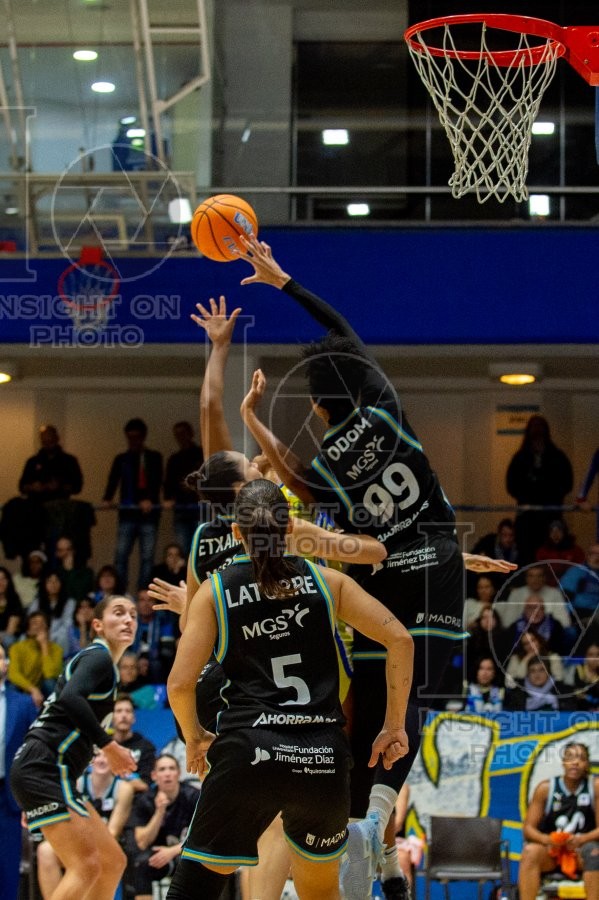 MOVISTAR ESTUDIANTES VS SPAR GRAN CANARIA