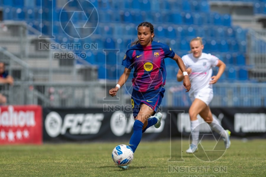 Madrid CFF v FC Barcelona - Liga F