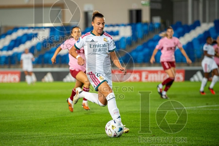 Real Madrid v Valencia CF - Liga F Women’s football
