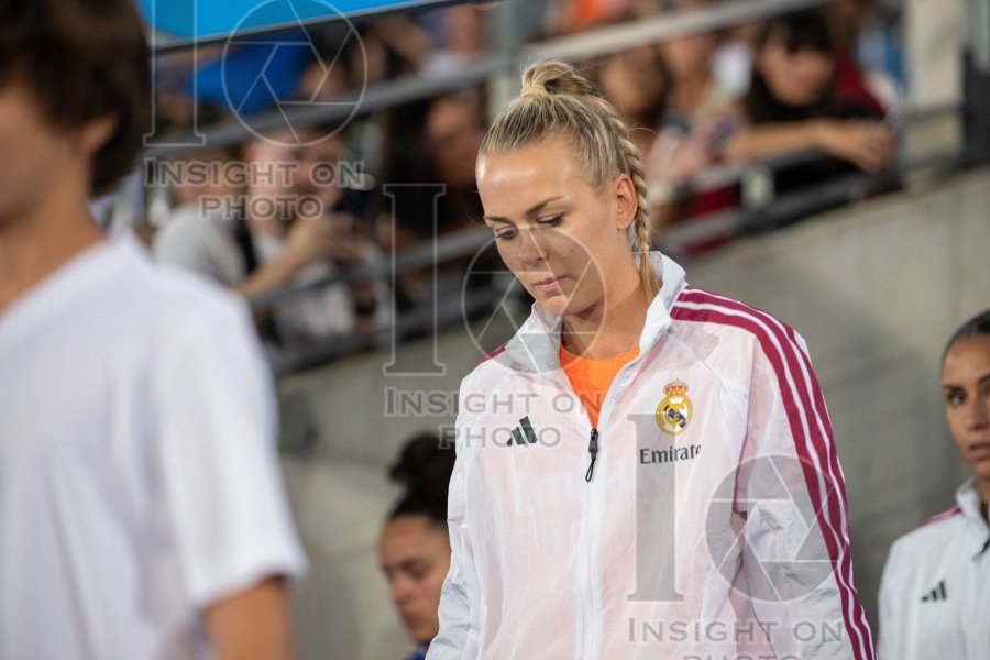 Real Madrid v Paris Saint Germain - UWCL league phase