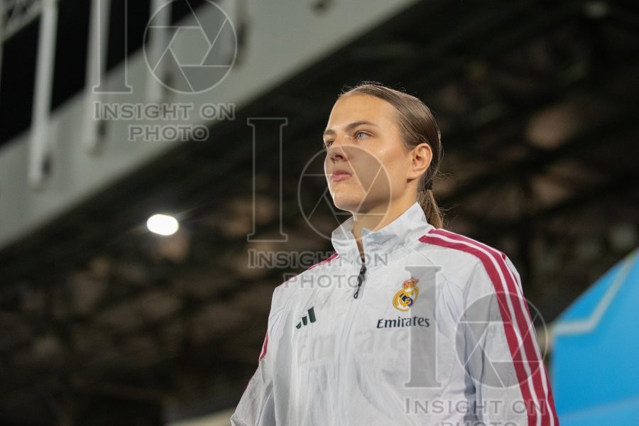Real Madrid v Paris Saint Germain - UWCL league phase