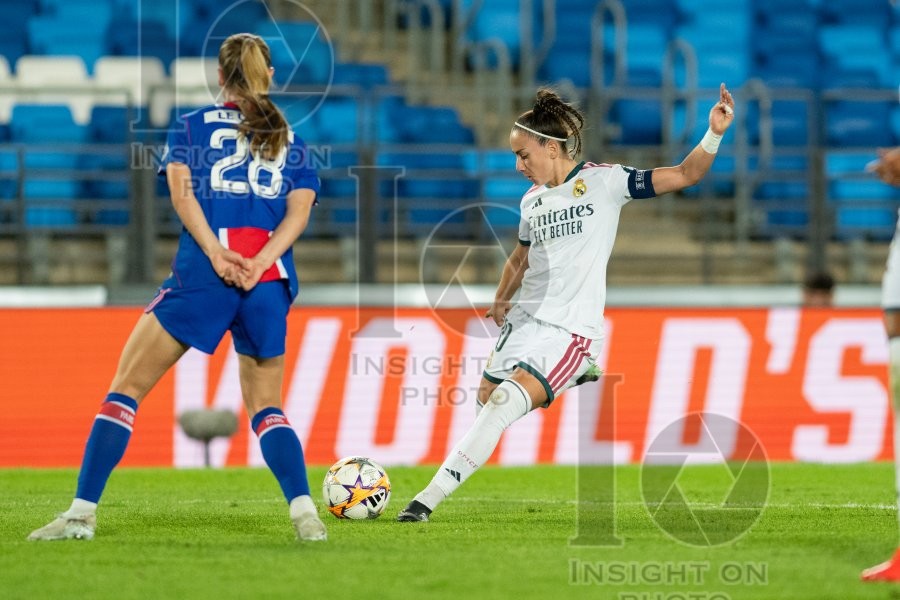 Real Madrid v Paris Saint Germain - UWCL league phase