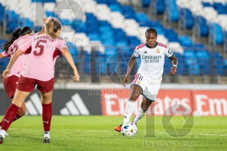 Real Madrid v Valencia CF - Liga F Women’s football