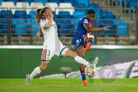 Real Madrid v Paris Saint Germain - UWCL league phase