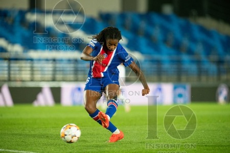 Real Madrid v Paris Saint Germain - UWCL league phase