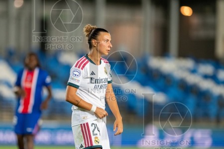 Real Madrid v Paris Saint Germain - UWCL league phase