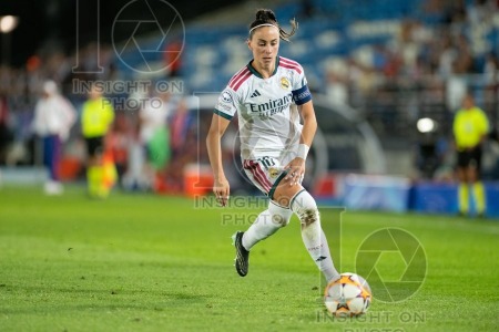 Real Madrid v Paris Saint Germain - UWCL league phase