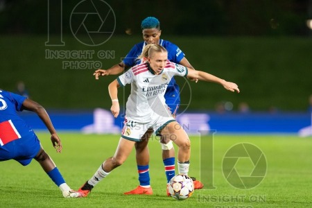 Real Madrid v Paris Saint Germain - UWCL league phase